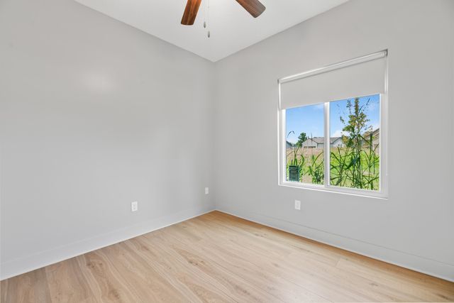 5538 S Victoria Ct, Wichita, KS 67216