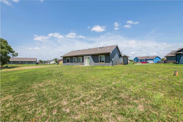 5538 S Victoria Ct, Wichita, KS 67216