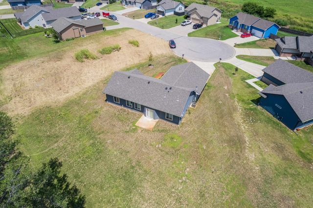 5538 S Victoria Ct, Wichita, KS 67216