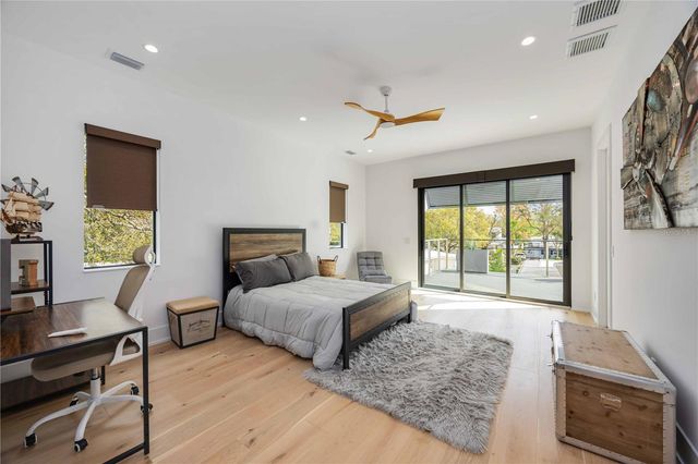 2314 PROSPECT STREET, Sarasota, FL 34239