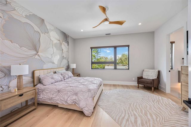 2314 PROSPECT STREET, Sarasota, FL 34239