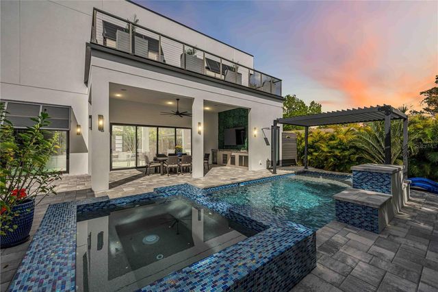 2314 PROSPECT STREET, Sarasota, FL 34239