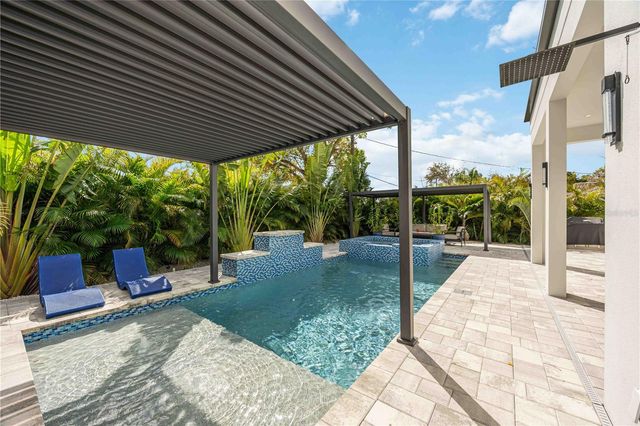 2314 PROSPECT STREET, Sarasota, FL 34239