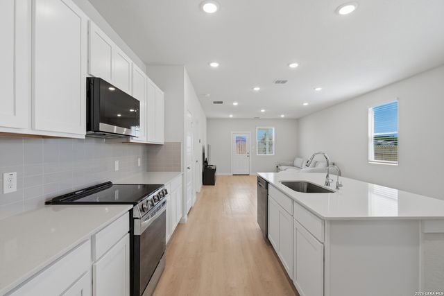 12443 HURDELBRINK RNCH, San Antonio, TX 78245