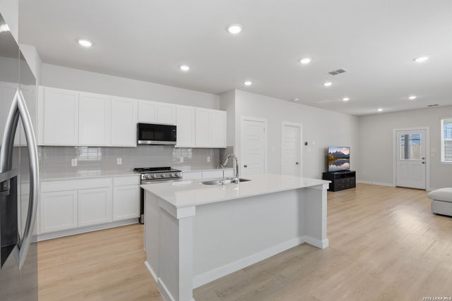 12443 HURDELBRINK RNCH, San Antonio, TX 78245