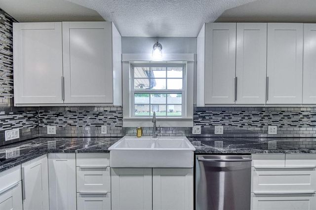 1415 Aladdin Street, Norman, OK 73072