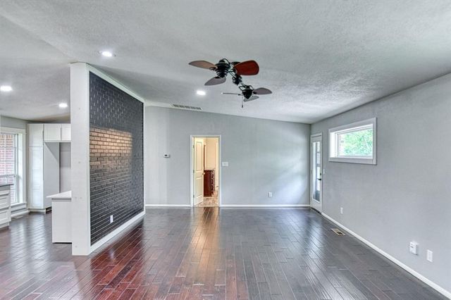 1415 Aladdin Street, Norman, OK 73072