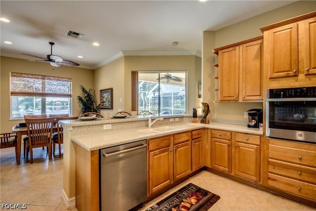 10530 Bellagio DR, Fort Myers, FL 33913