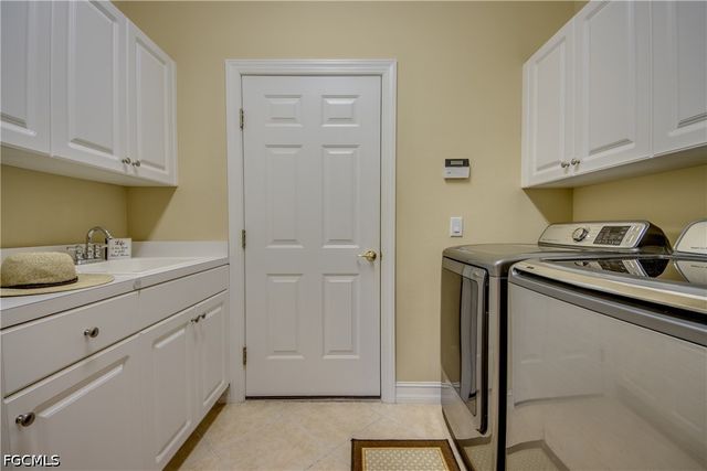 10530 Bellagio DR, Fort Myers, FL 33913