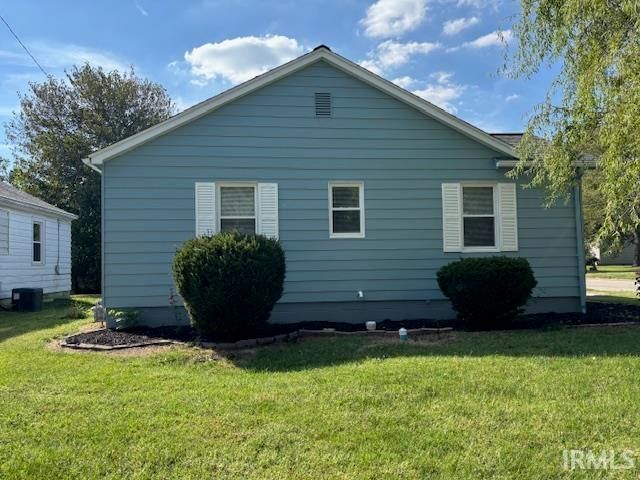 1713 E Illinois Street, Evansville, IN 47711