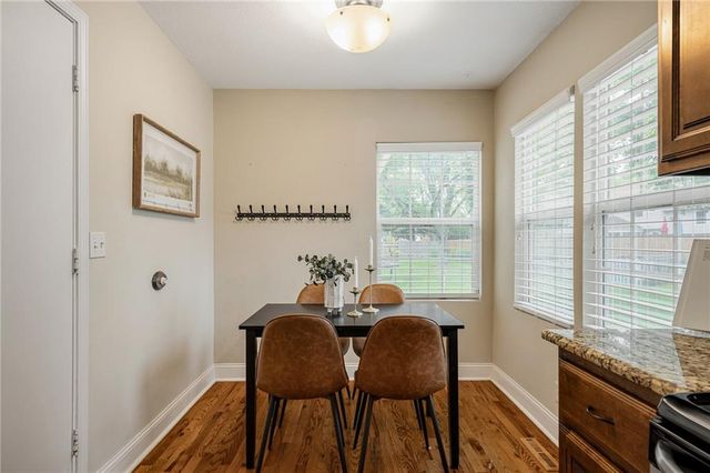 1807 S Kiowa Court, Olathe, KS 66062