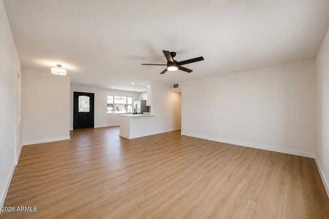 3337 W OCOTILLO Road, Phoenix, AZ 85017