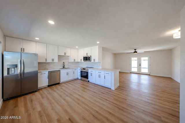 3337 W OCOTILLO Road, Phoenix, AZ 85017