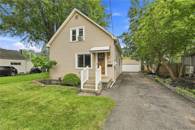 154 17th Avenue, North Tonawanda, NY 14120
