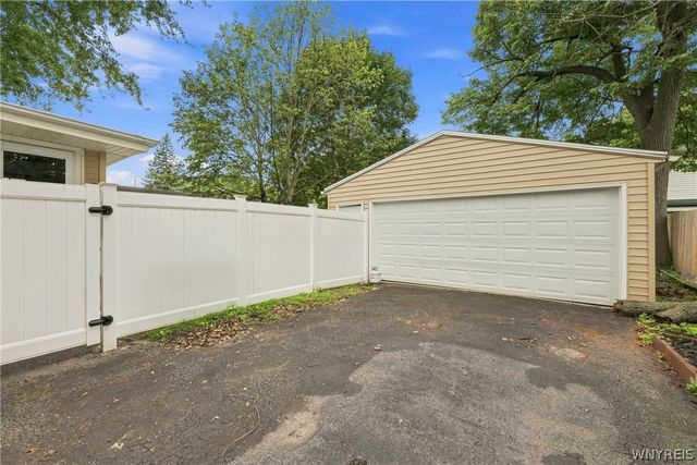 154 17th Avenue, North Tonawanda, NY 14120