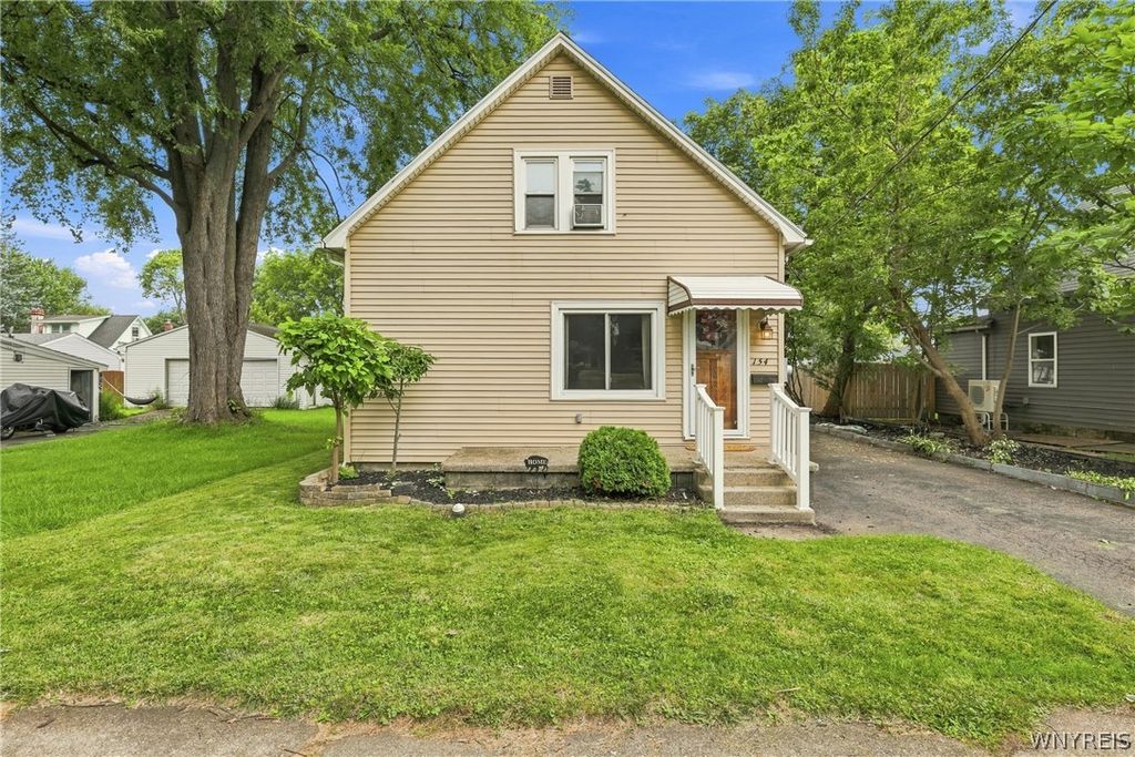 154 17th Avenue, North Tonawanda, NY 14120