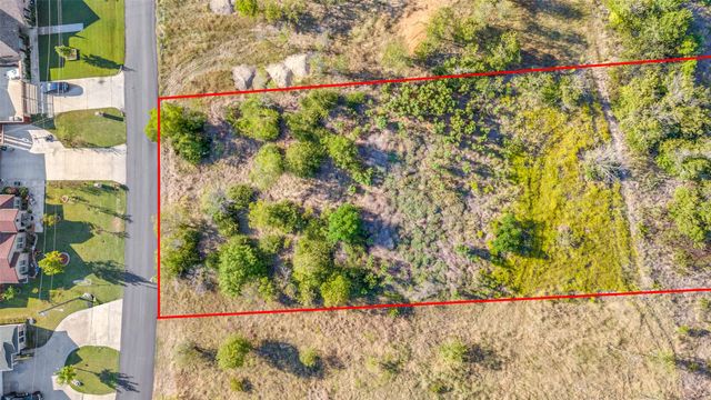 26 Army Avenue, Dallas, TX 75211