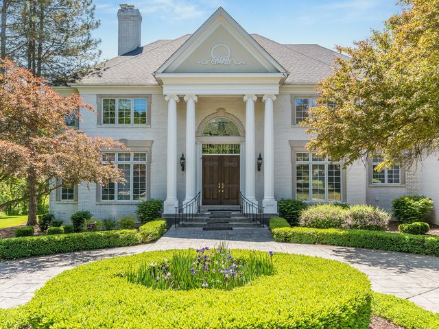 4N680 WARE WOODS Drive, St. Charles, IL 60175