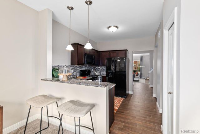 11650 Weingartz West, Utica, MI 48315