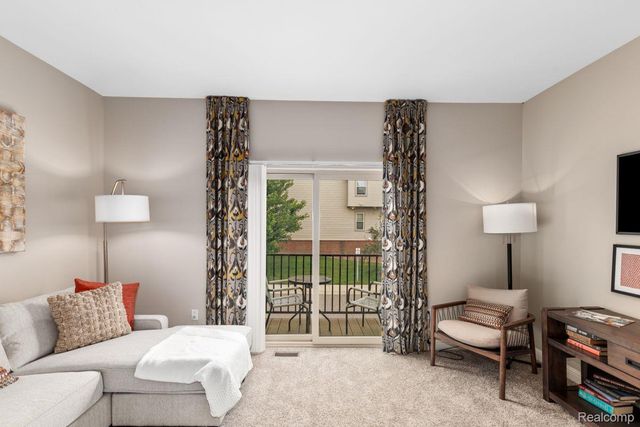 11650 Weingartz West, Utica, MI 48315