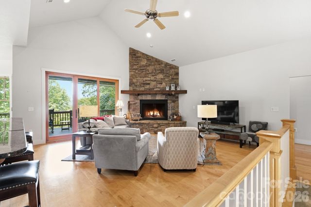 130 Cross Vine Drive 226, Tuckasegee, NC 28783