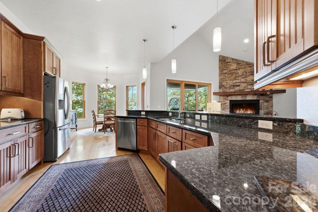 130 Cross Vine Drive 226, Tuckasegee, NC 28783