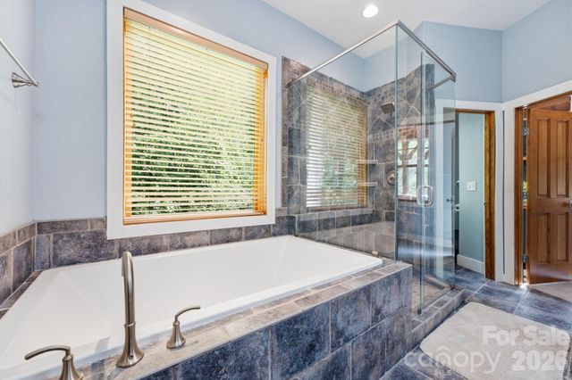 130 Cross Vine Drive 226, Tuckasegee, NC 28783