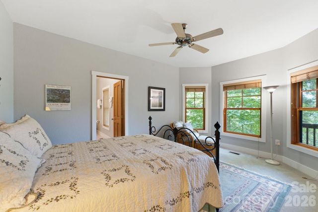 130 Cross Vine Drive 226, Tuckasegee, NC 28783