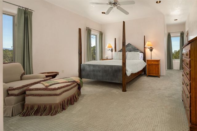 19 Black Mesa, Santa Fe, NM 87506