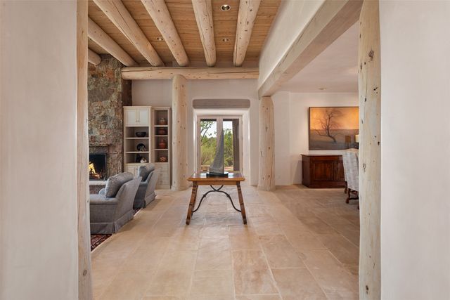 19 Black Mesa, Santa Fe, NM 87506