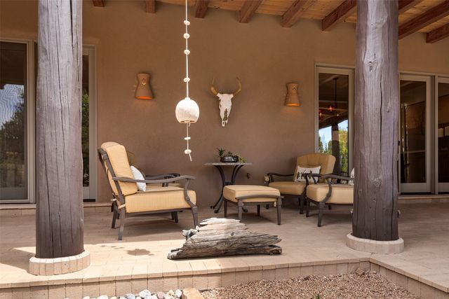 19 Black Mesa, Santa Fe, NM 87506