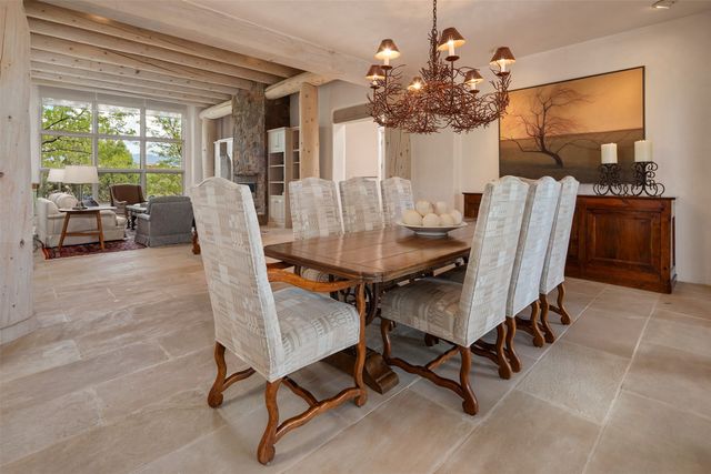 19 Black Mesa, Santa Fe, NM 87506