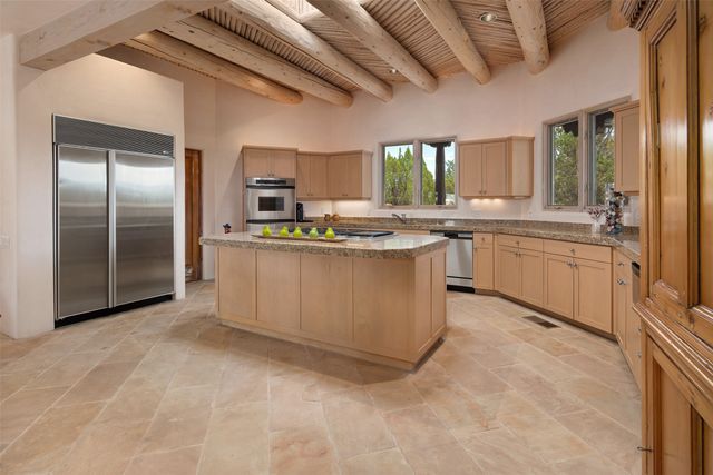 19 Black Mesa, Santa Fe, NM 87506