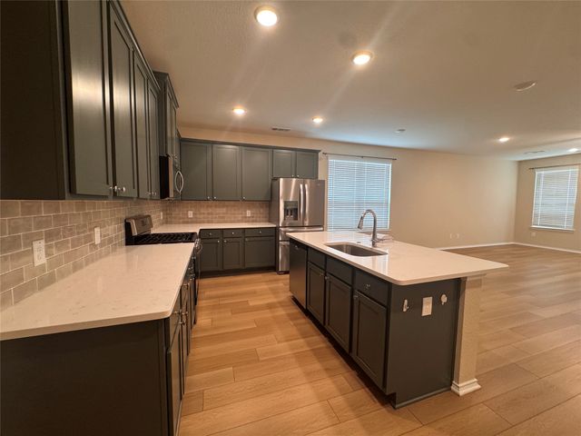 8134 Grotto Drive, Royse City, TX 75189