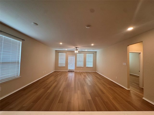 8134 Grotto Drive, Royse City, TX 75189