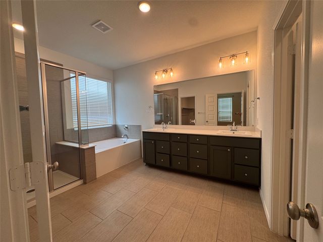 8134 Grotto Drive, Royse City, TX 75189
