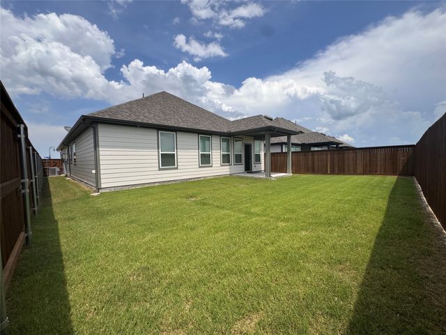 8134 Grotto Drive, Royse City, TX 75189