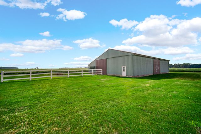 11333 S State Rd 39, Union Mills, IN 46382