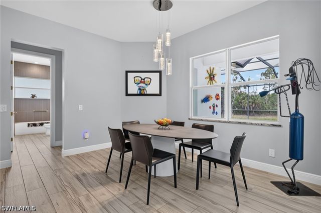 27150 Rue De Paix, Bonita Springs, FL 34135