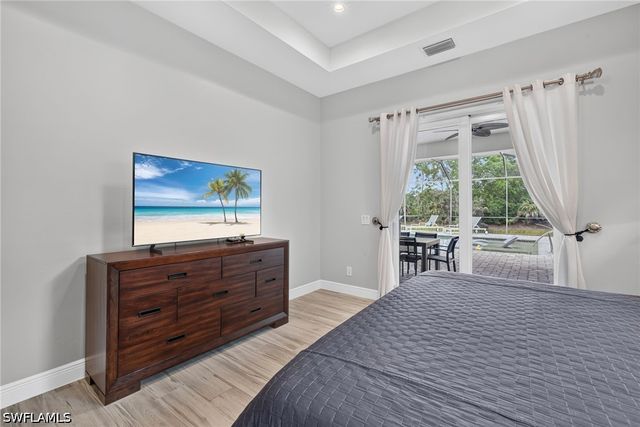 27150 Rue De Paix, Bonita Springs, FL 34135