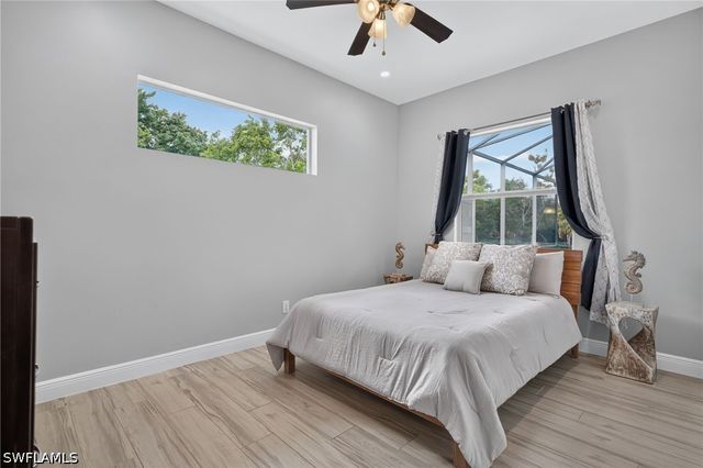 27150 Rue De Paix, Bonita Springs, FL 34135