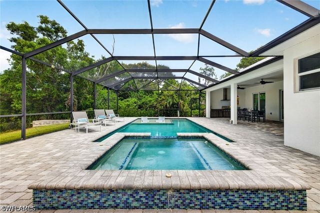 27150 Rue De Paix, Bonita Springs, FL 34135