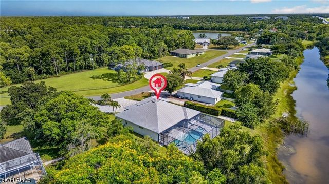27150 Rue De Paix, Bonita Springs, FL 34135