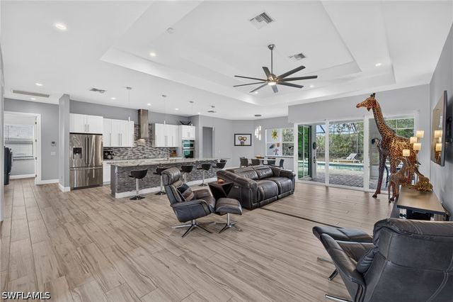 27150 Rue De Paix, Bonita Springs, FL 34135