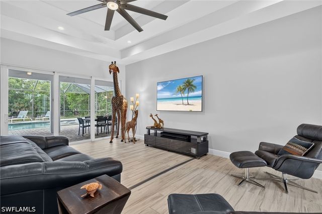 27150 Rue De Paix, Bonita Springs, FL 34135
