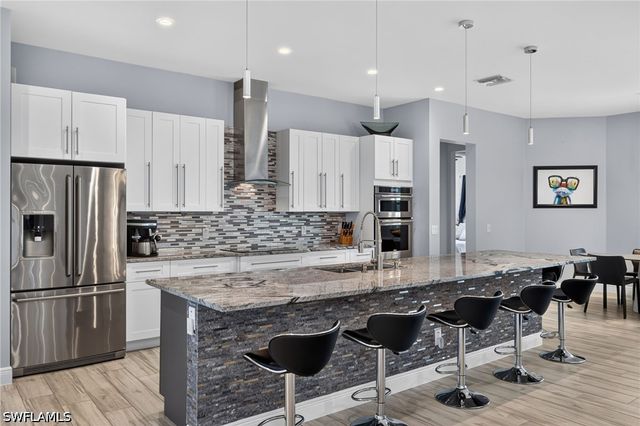 27150 Rue De Paix, Bonita Springs, FL 34135