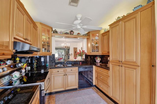 6312 Summer Sky Lane, Greenacres, FL 33463