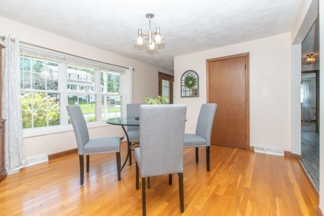 15 Marrett Rd, Burlington, MA 01803
