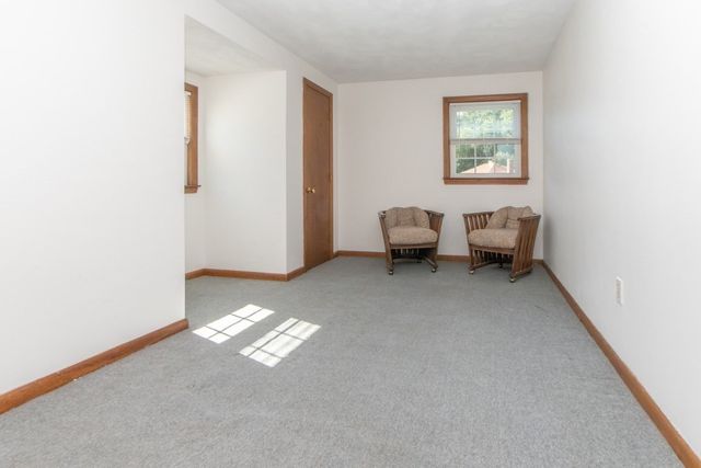 15 Marrett Rd, Burlington, MA 01803