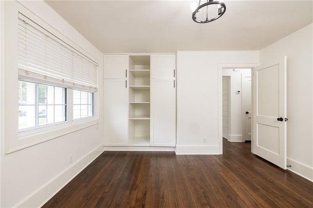 820 Wayland Court SE, Smyrna, GA 30080